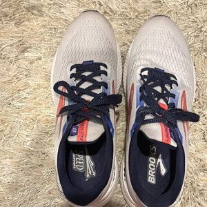 Brooks Women’s Gray Running Shoes